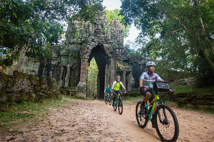 Angkor Wat Biking Adventure